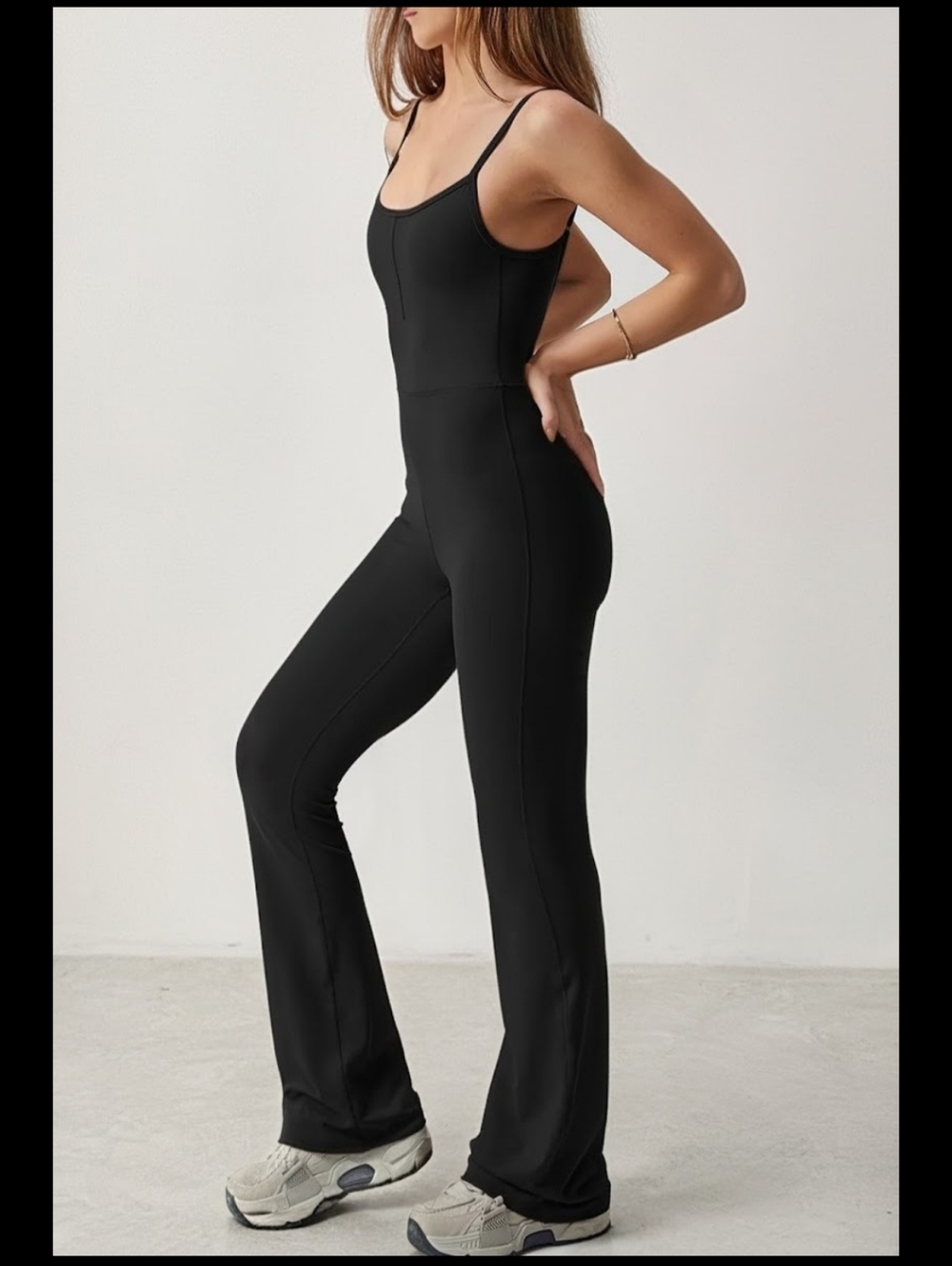 *NWT - Women's Shoop Neck Spaghetti Strap Black Jumpsuit  Sealed Bag. - Medium - Picture 2 of 7